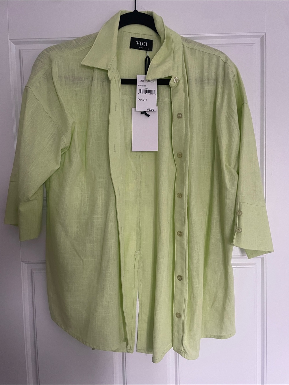 NWT VICI Light Lime Casual Button Down Shirt- medium